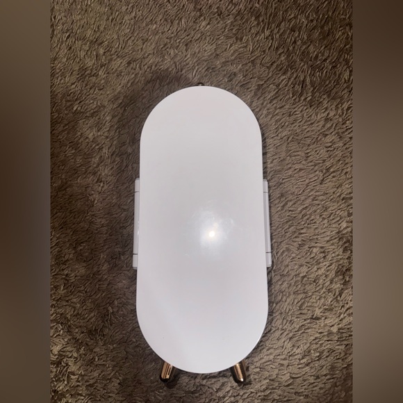 Bi folding earring organizer w mirror - Picture 3 of 3